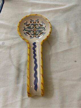 Moma Ceramic Spoon Rest with Yellow Rim and Blue Motif